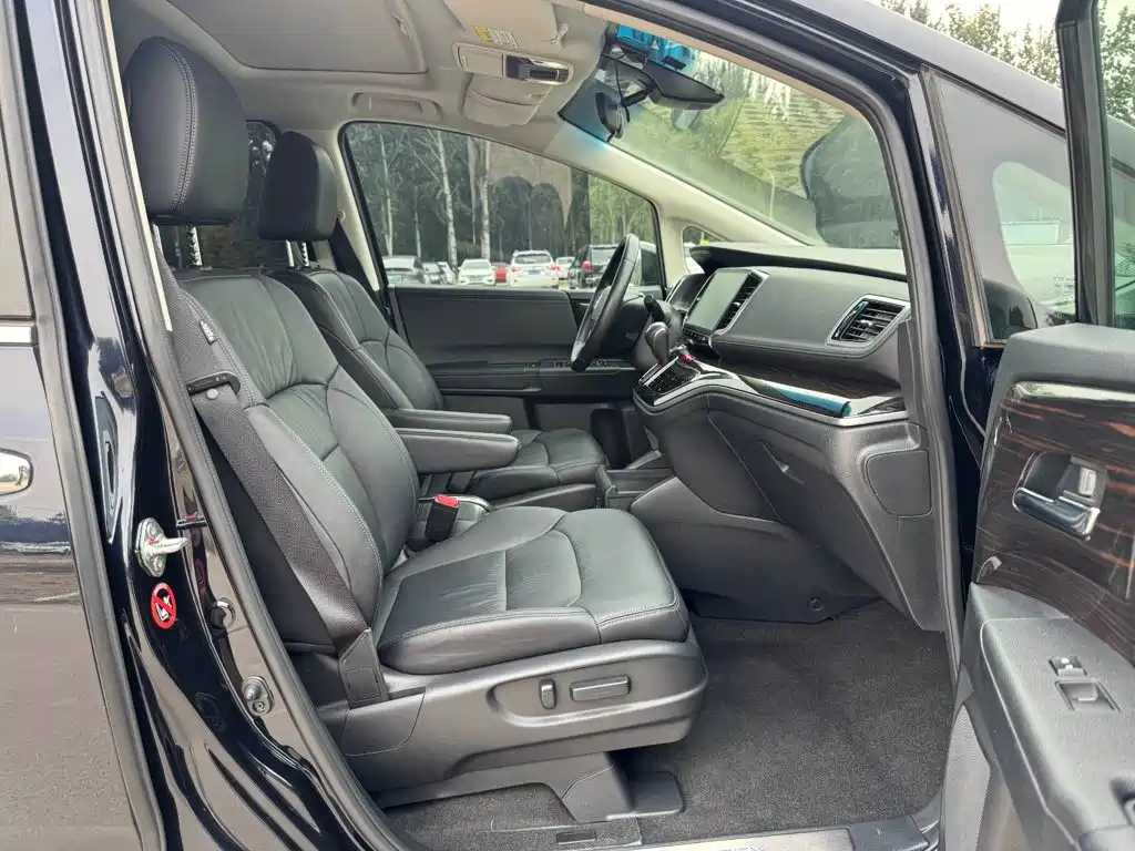 Honda Odyssey — миниатюра 9