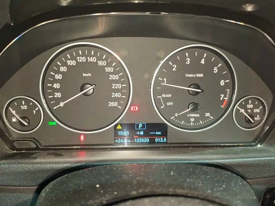 BMW 3 Series — миниатюра 3
