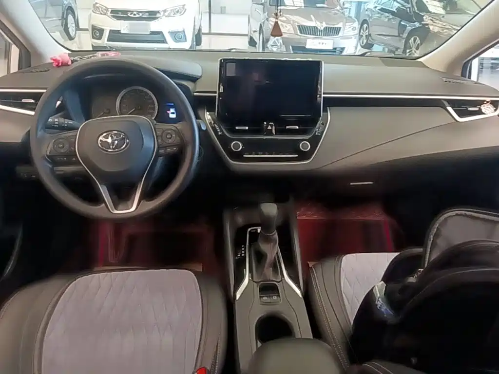 Toyota Corolla — миниатюра 10