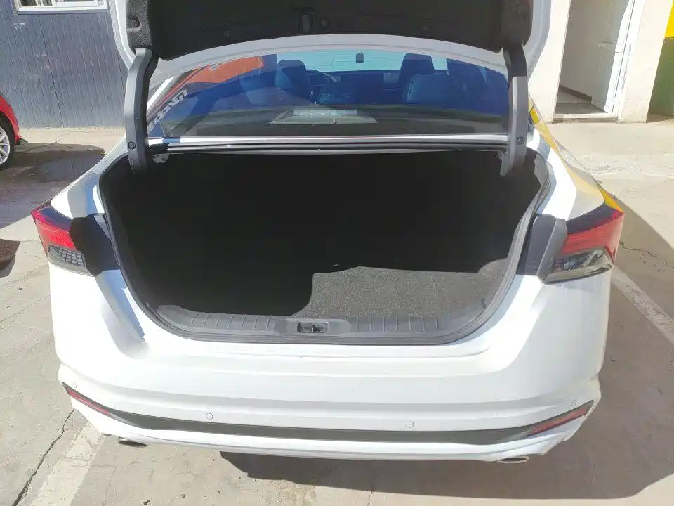 Nissan Teana — миниатюра 9