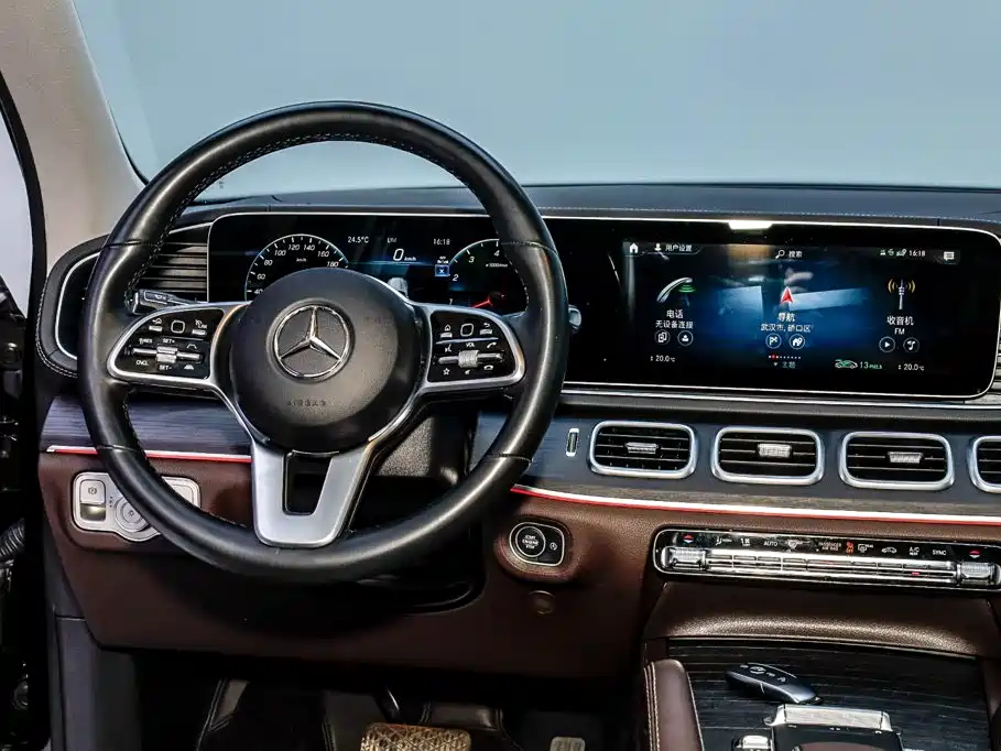 Mercedes-Benz GLE (Import) — миниатюра 31