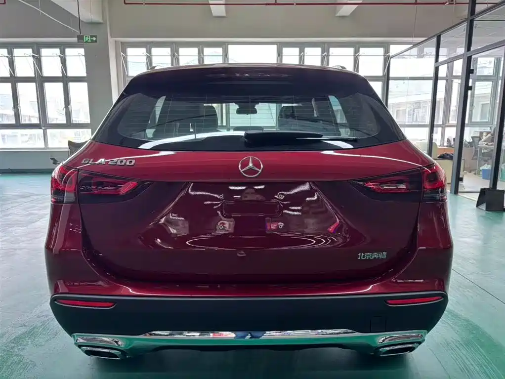 Mercedes-Benz GLA