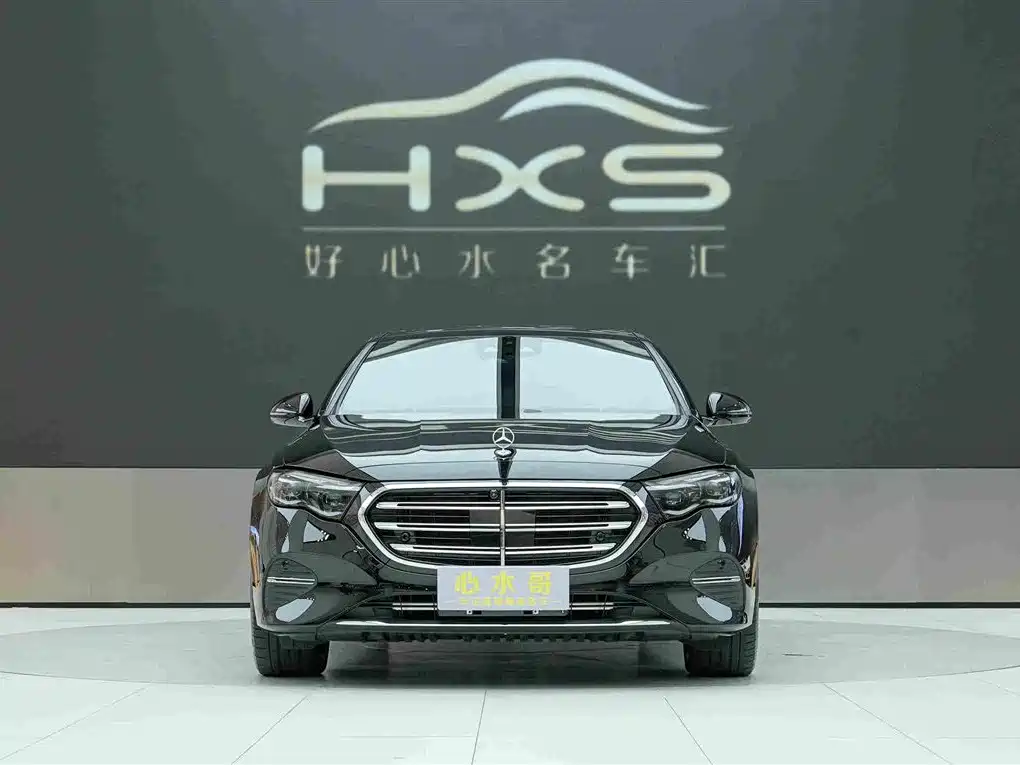 Mercedes-Benz E-Class — миниатюра 2