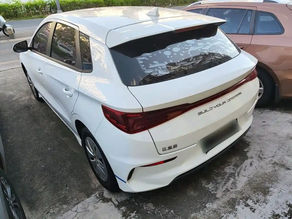BYD e2 — миниатюра 5