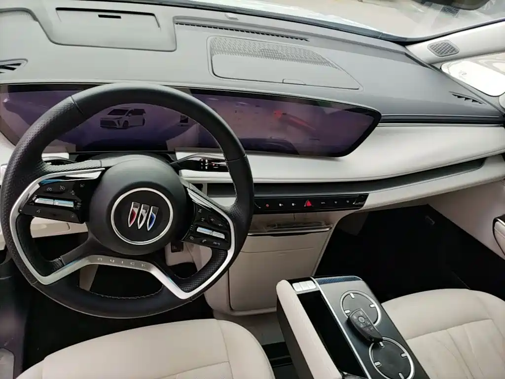 Buick GL8 Hybrid — миниатюра 10