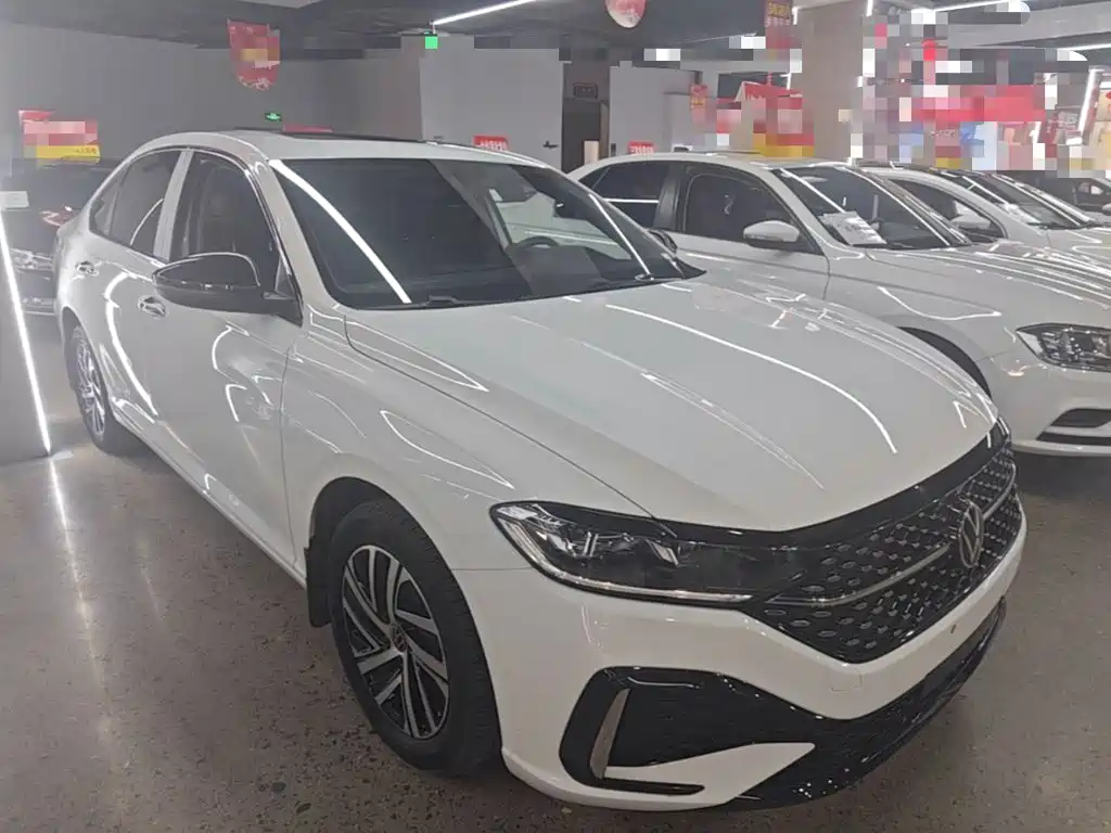 Volkswagen Lavida — миниатюра 4