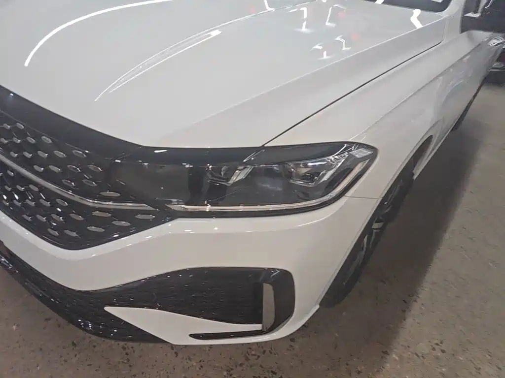 Volkswagen Lavida — миниатюра 24