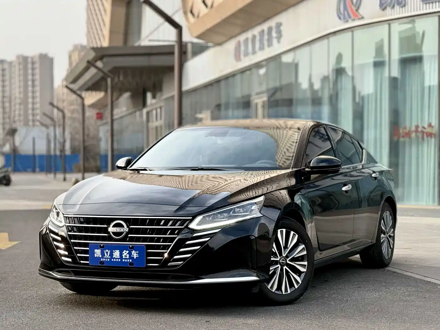 Nissan Altima 2024 Черный из Китая