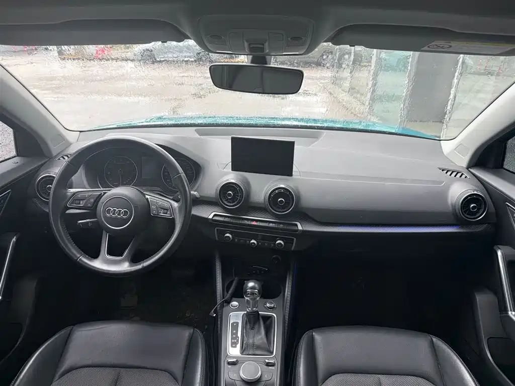Audi Q2L — миниатюра 7