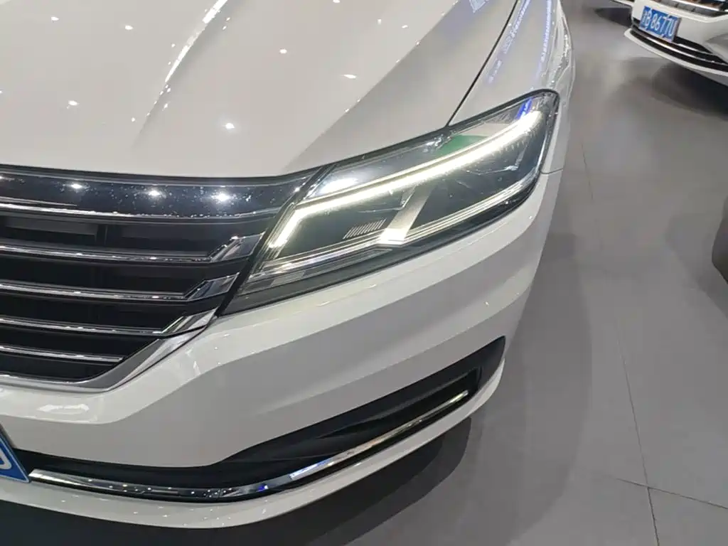 Volkswagen Lavida — миниатюра 24