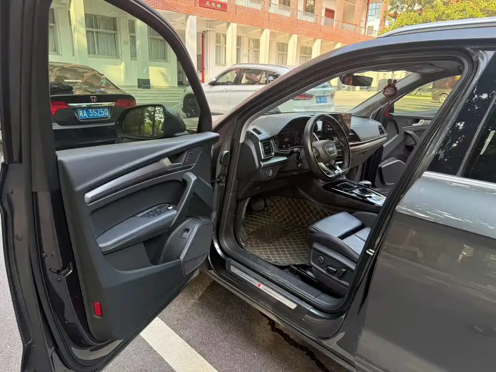 Audi Q5L — миниатюра 6