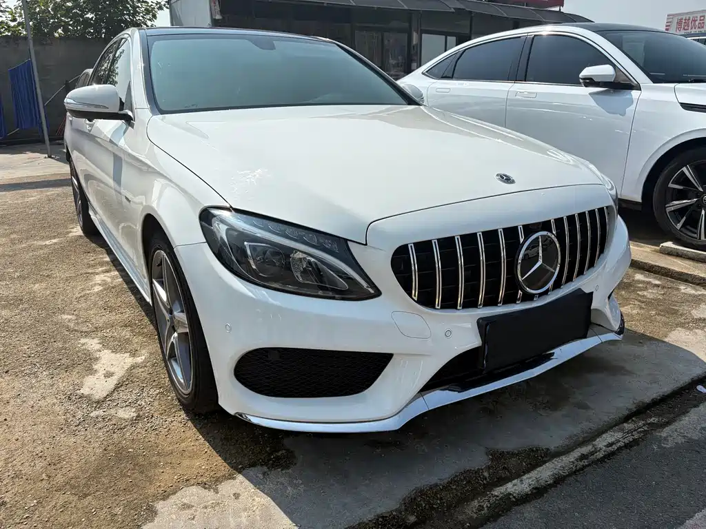 Mercedes-Benz C-Class — миниатюра 7