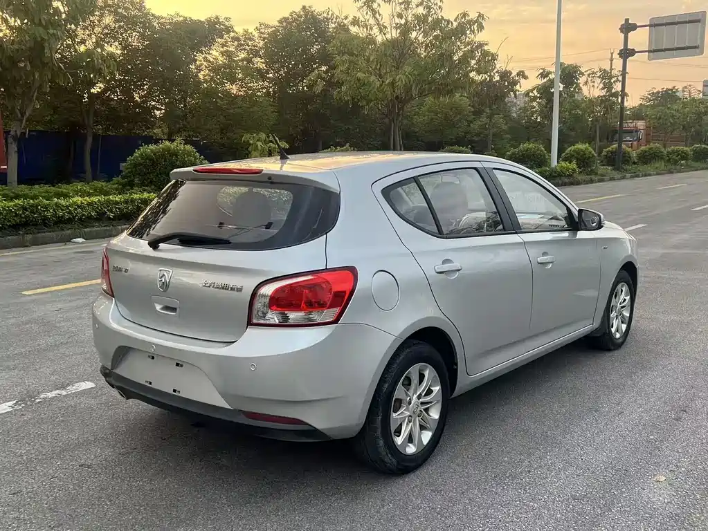 Baojun 610 2014 1.5L MT Comfort