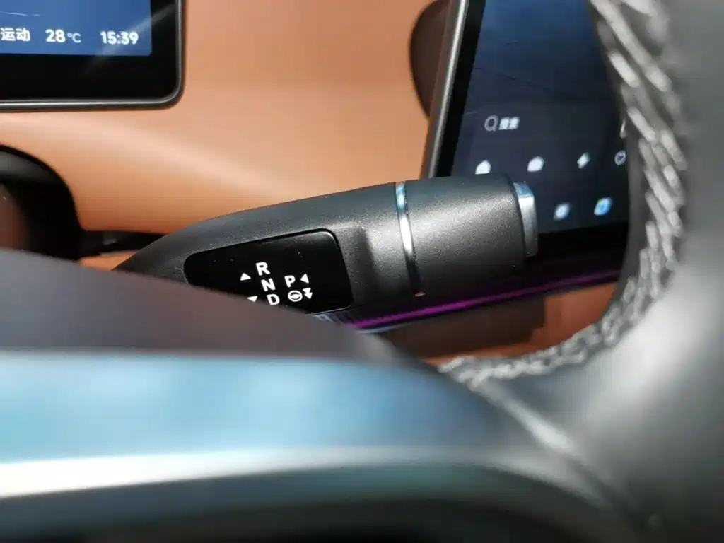 Leapmotor Leapmotor C10 — миниатюра 14
