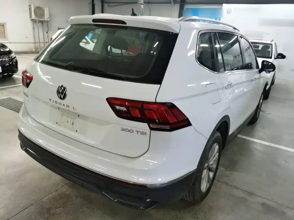 Volkswagen Tiguan L — миниатюра 7
