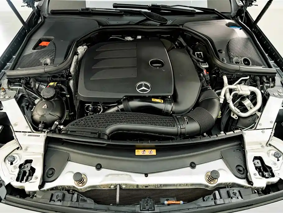 Mercedes-Benz CLS — миниатюра 25