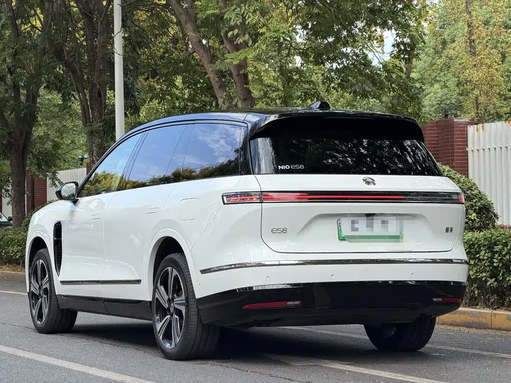 NIO ES8 — миниатюра 14