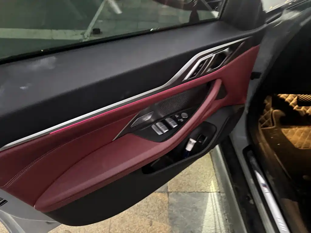 BMW i4 — миниатюра 15