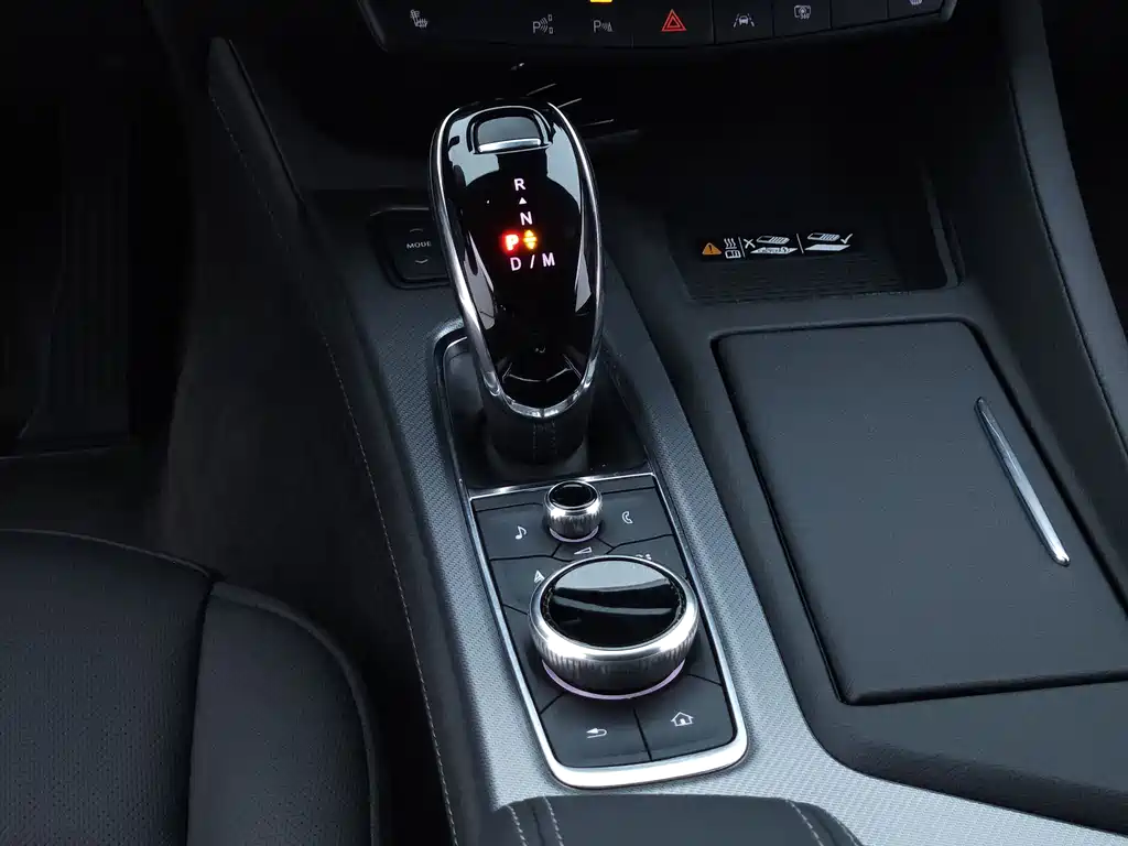 Cadillac CT5 — миниатюра 13