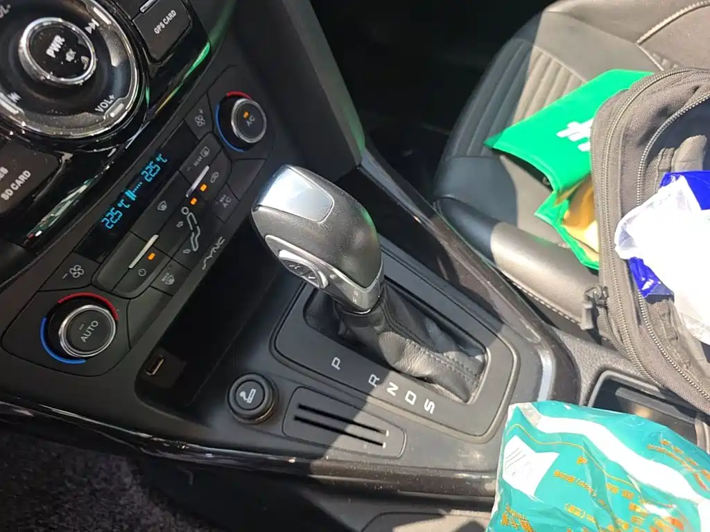 Ford Focus — миниатюра 14