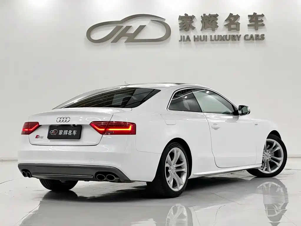 Audi S5 — миниатюра 7