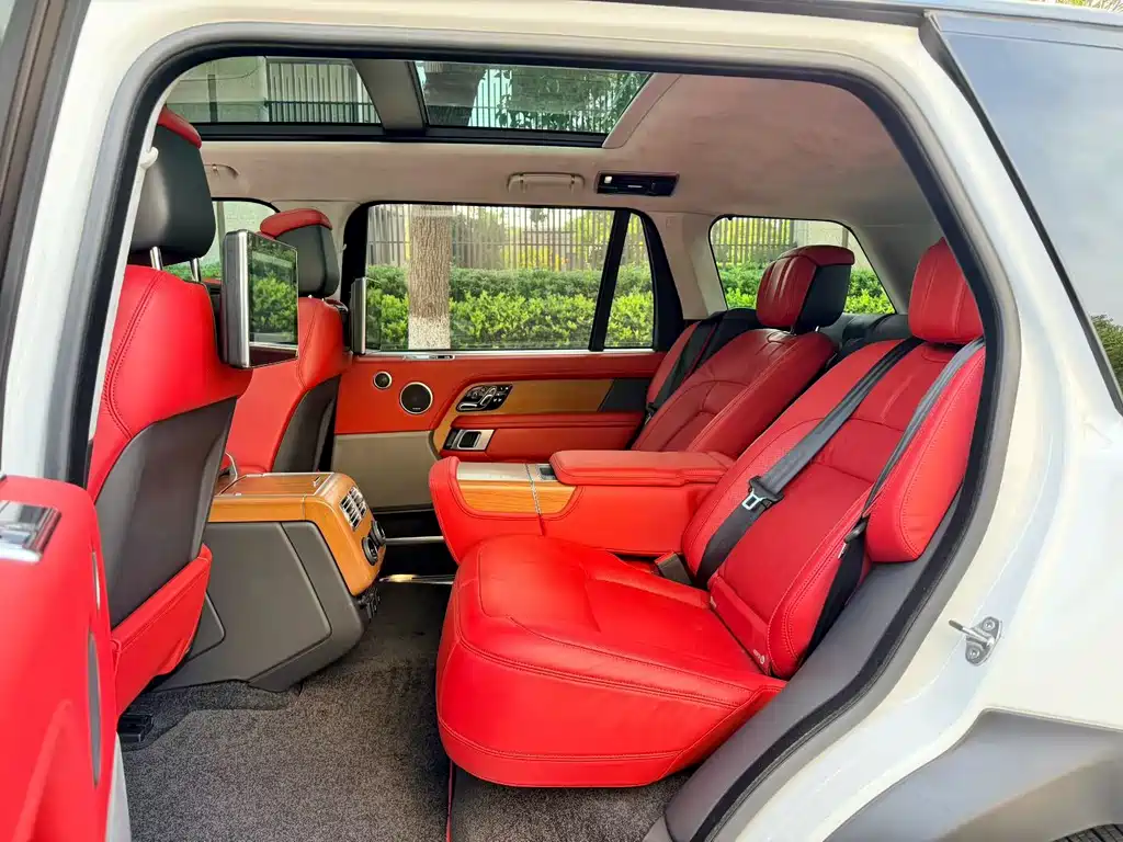 Land Rover Range Rover — миниатюра 12