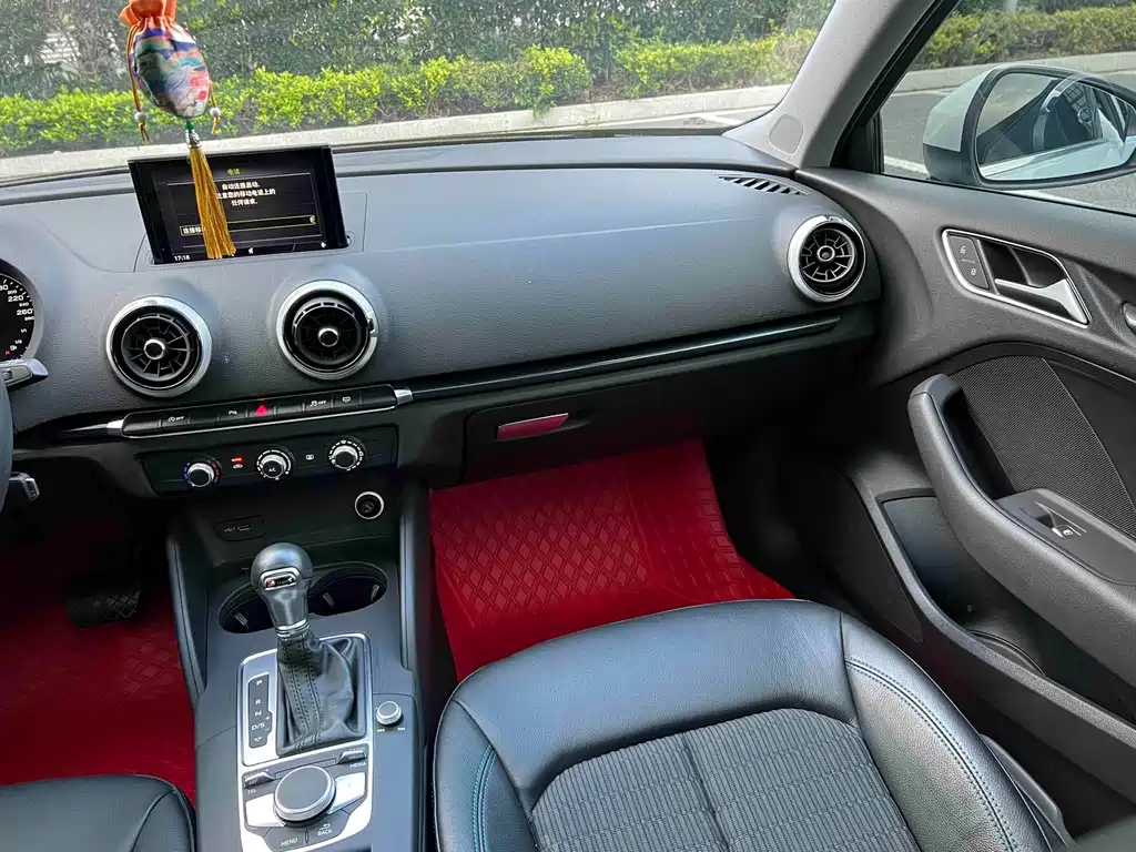 Audi A3 — миниатюра 12