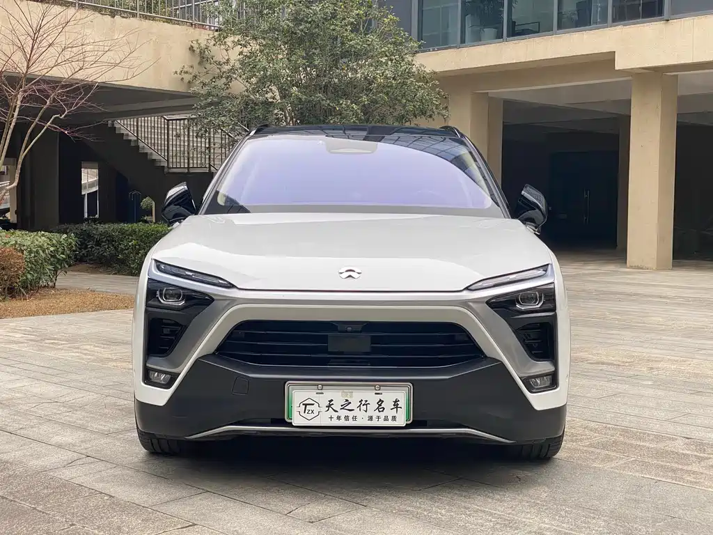 NIO NIO ES8