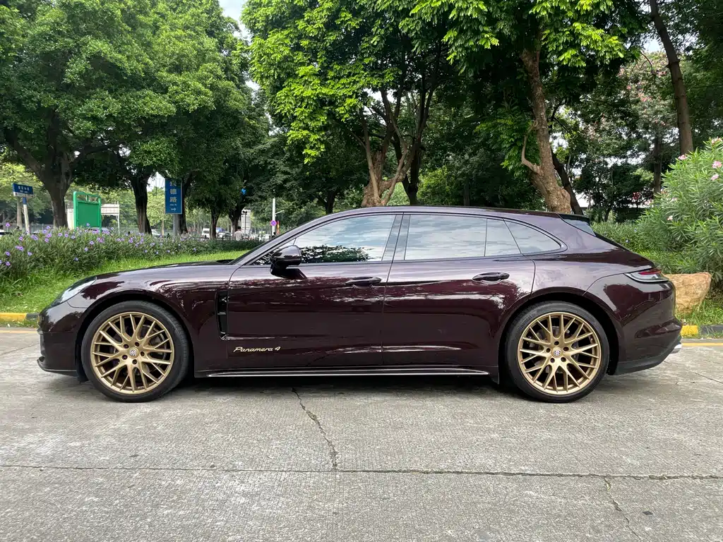 Porsche Panamera — миниатюра 2