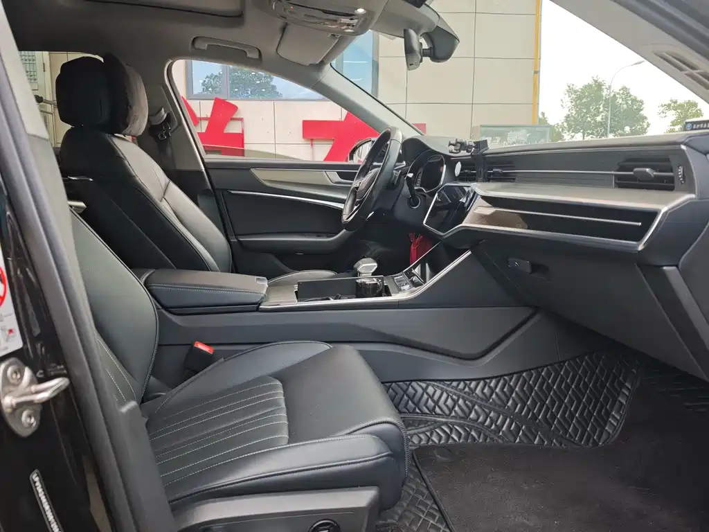 Audi A6L — миниатюра 5