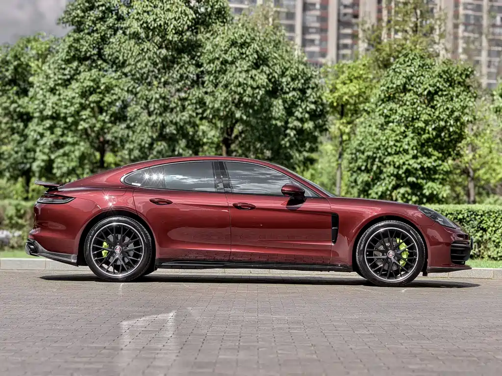 Porsche Panamera — миниатюра 3
