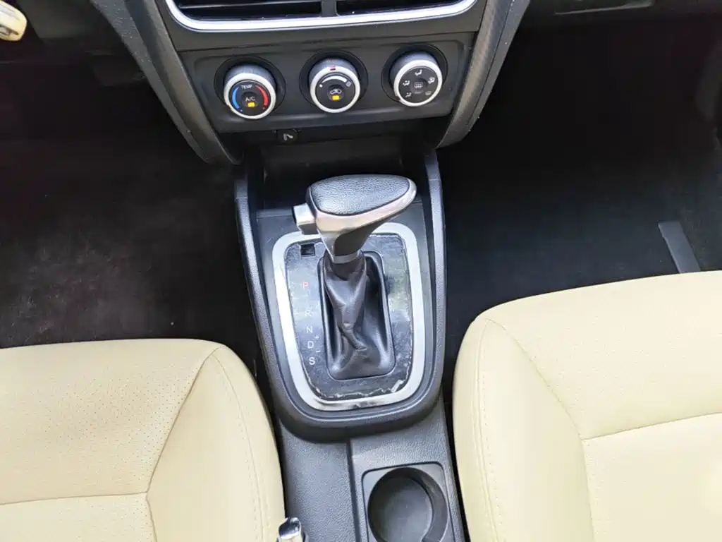 Bestune B30 — миниатюра 14