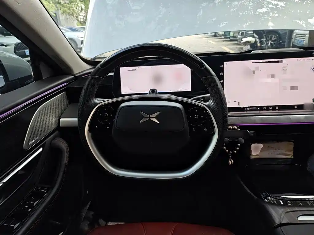 XPeng P7 — миниатюра 6