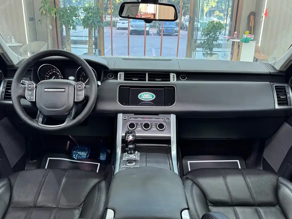 Land Rover Sport — миниатюра 7