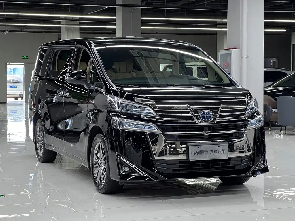 Toyota Vellfire — миниатюра 3