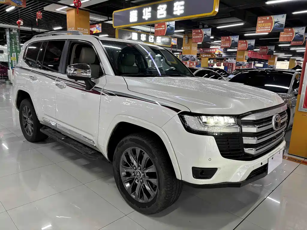 Toyota Land Cruiser — миниатюра 3