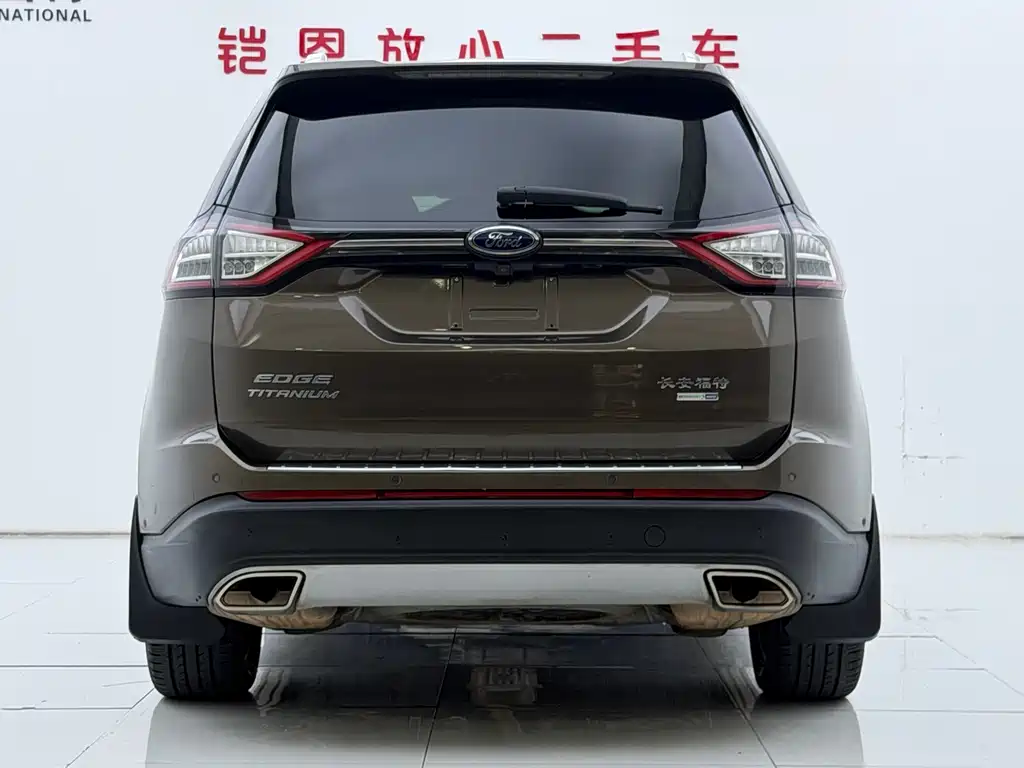 Ford Edge — миниатюра 5