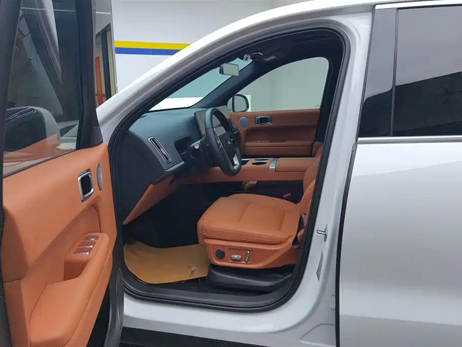 Li Auto L6 2024 Pro