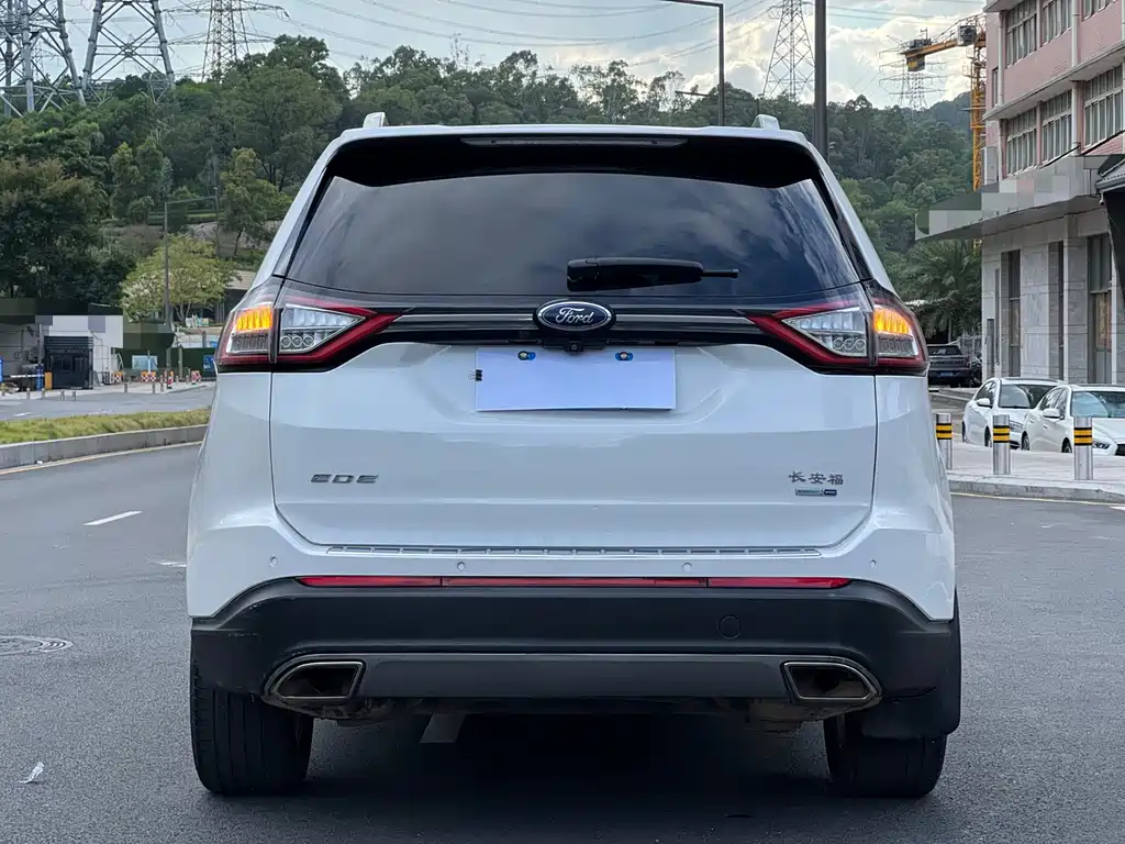 Ford Edge — миниатюра 21