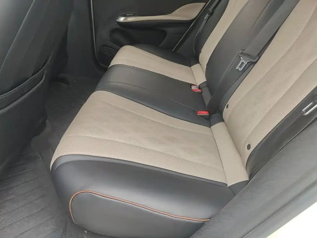 BYD Dolphin — миниатюра 17