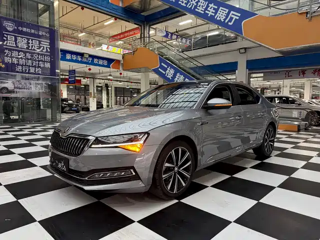 Skoda Superb