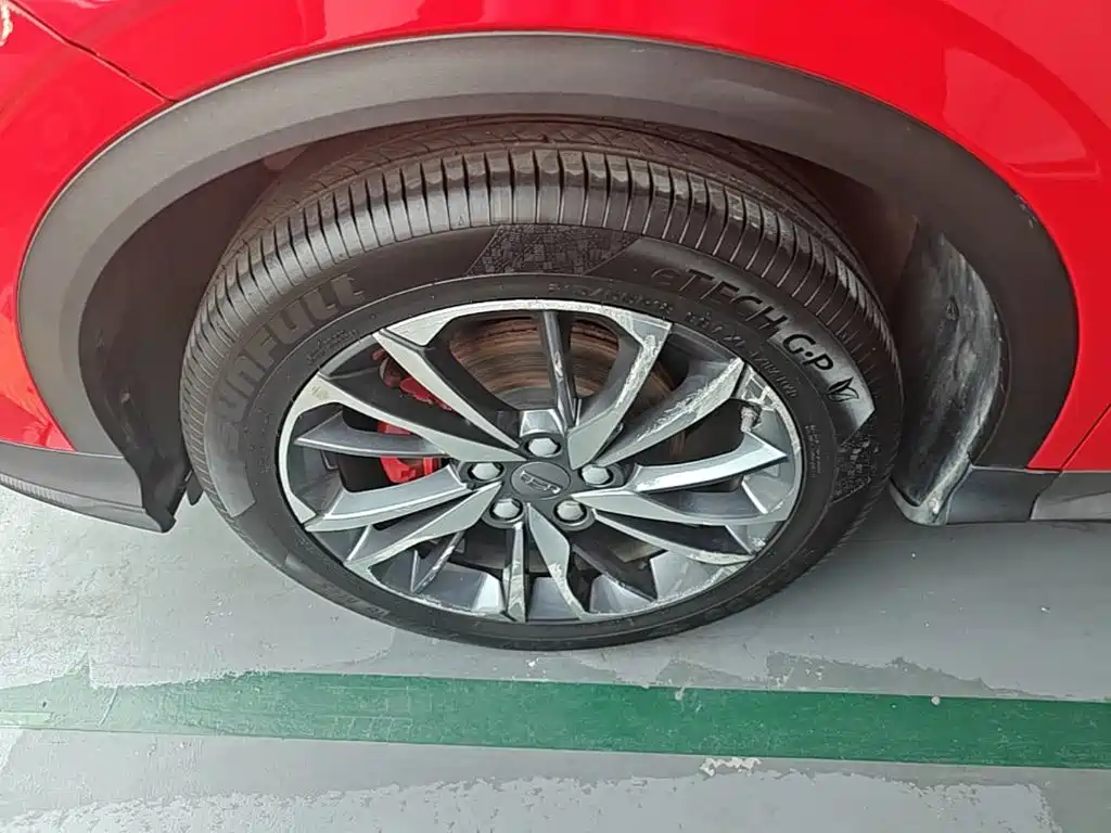 Geely Binyue — миниатюра 23