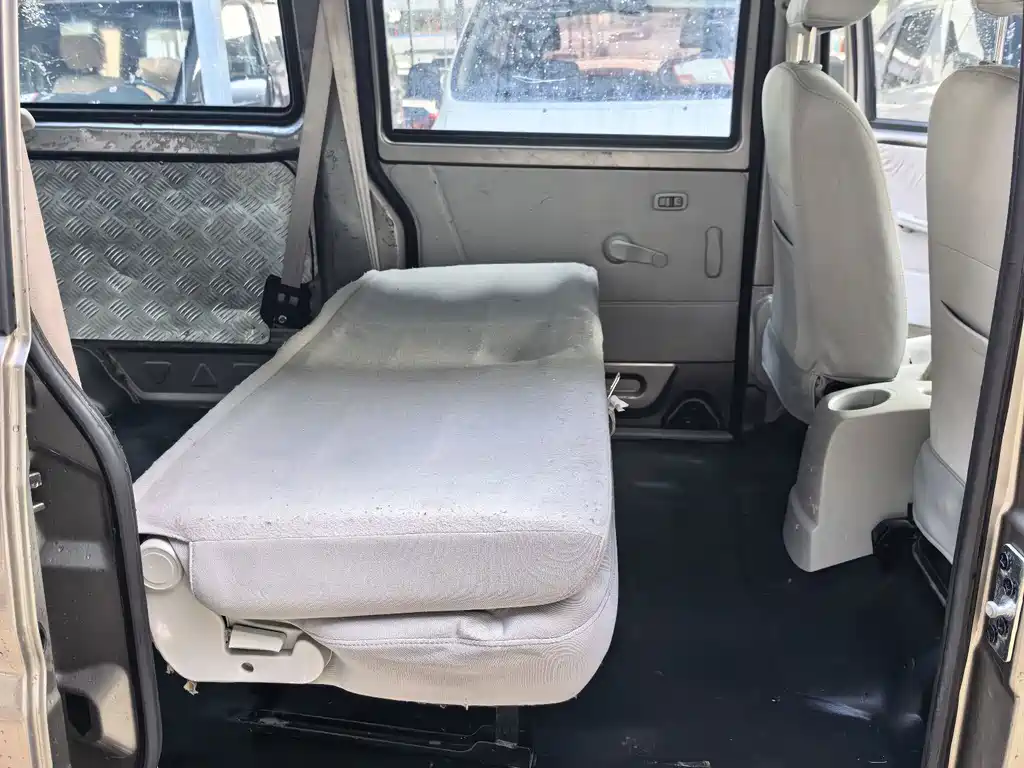 Jinbei Hiace X30L — миниатюра 9