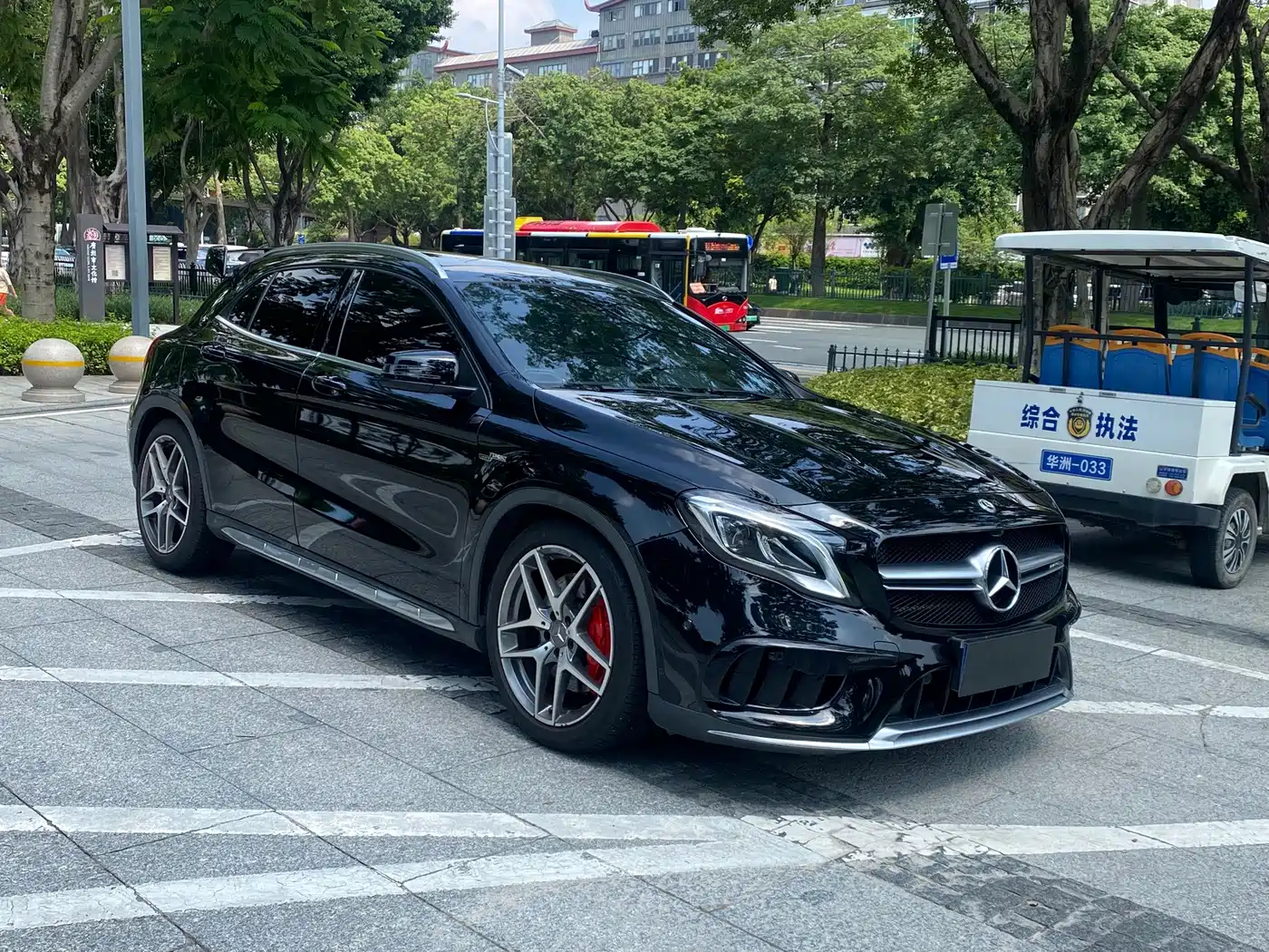 Mercedes-Benz GLA AMG