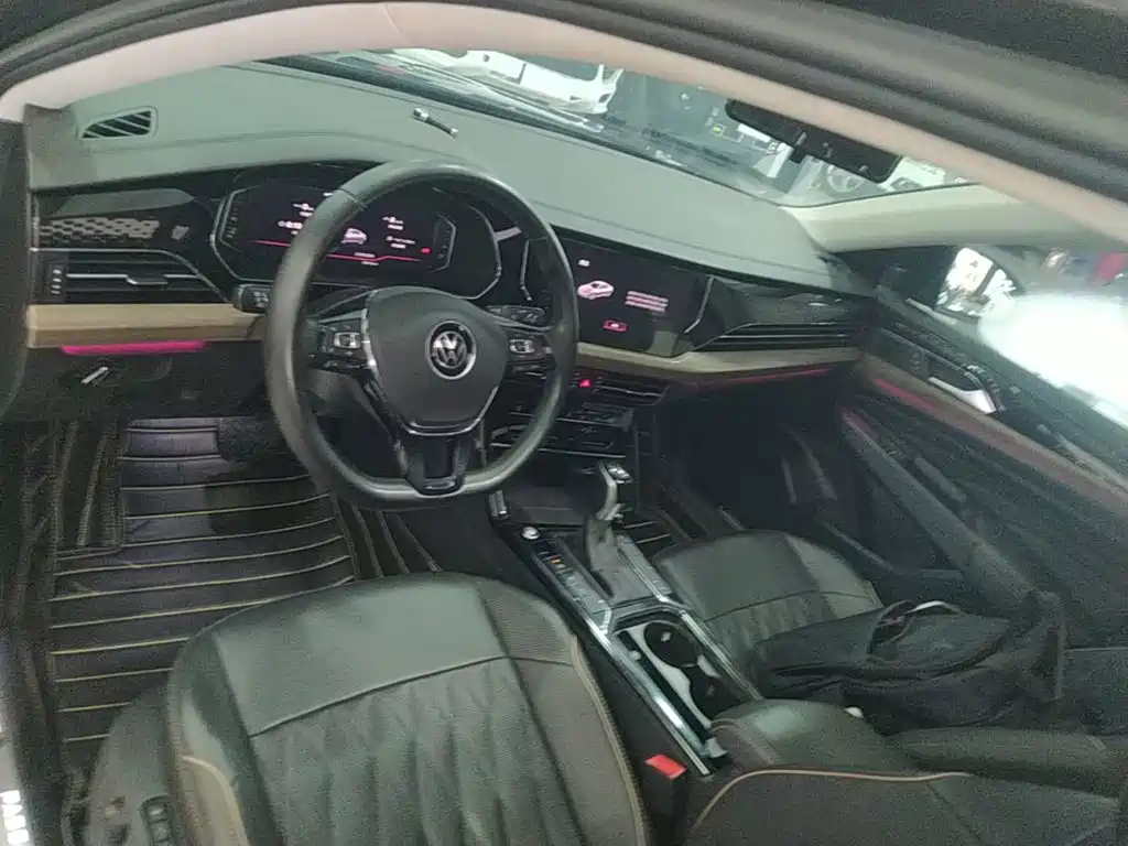 Volkswagen Passat — миниатюра 10