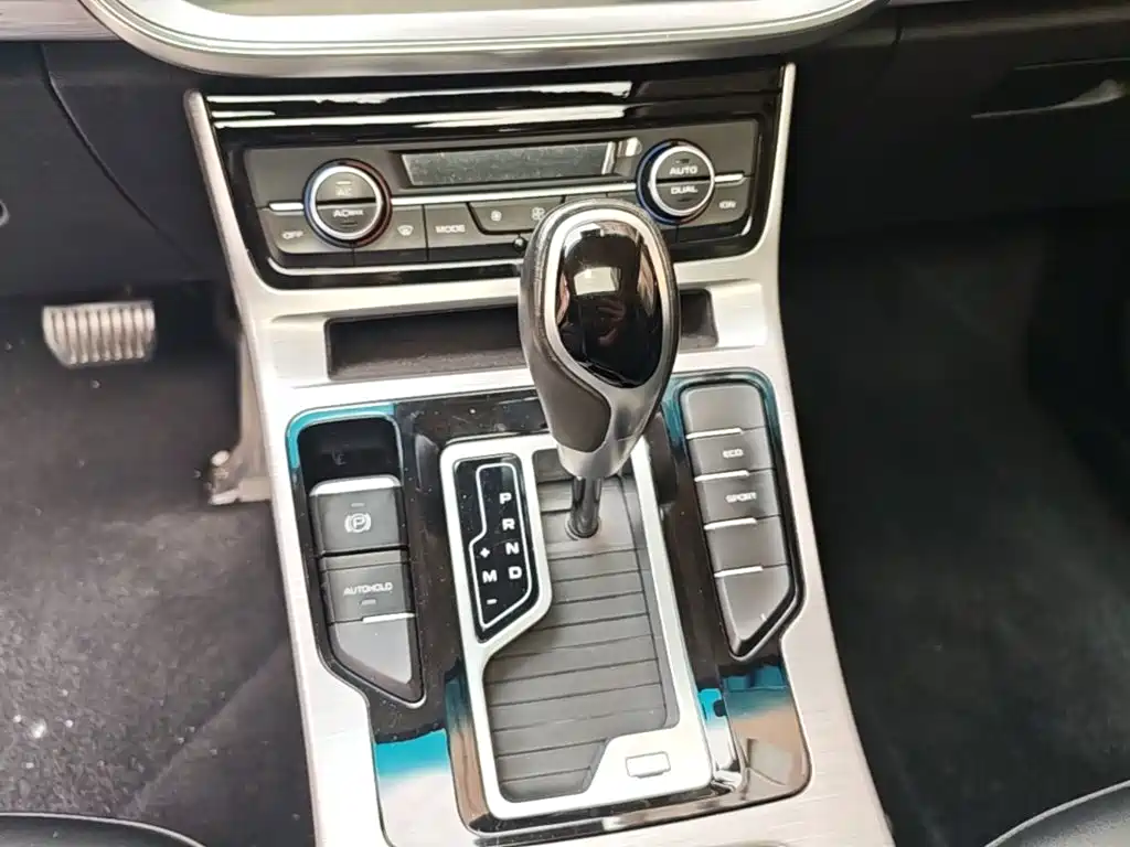 Geely Emgrand GS — миниатюра 14
