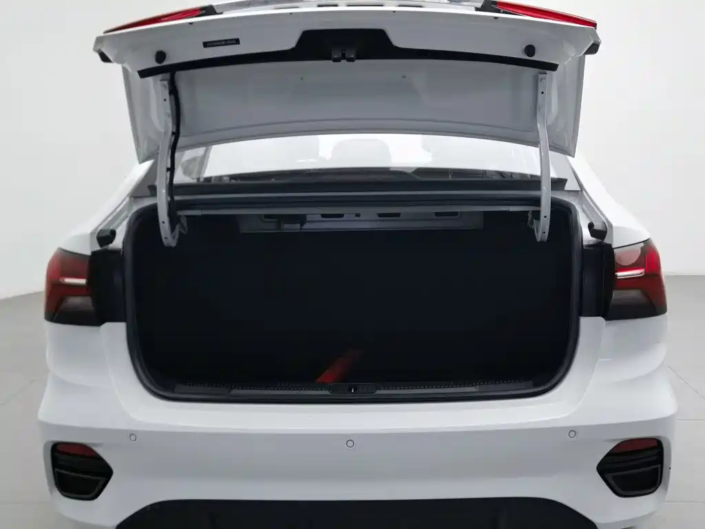 Roewe i5 — миниатюра 16