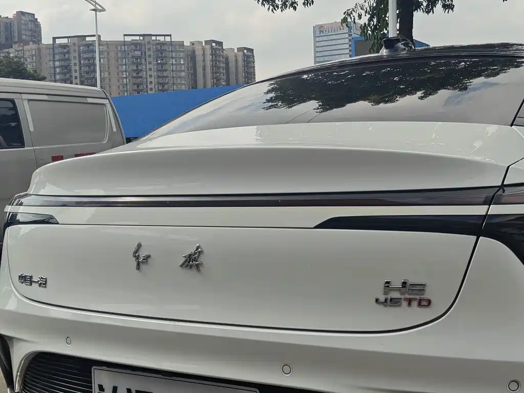 Hongqi Hongqi H6 — миниатюра 17