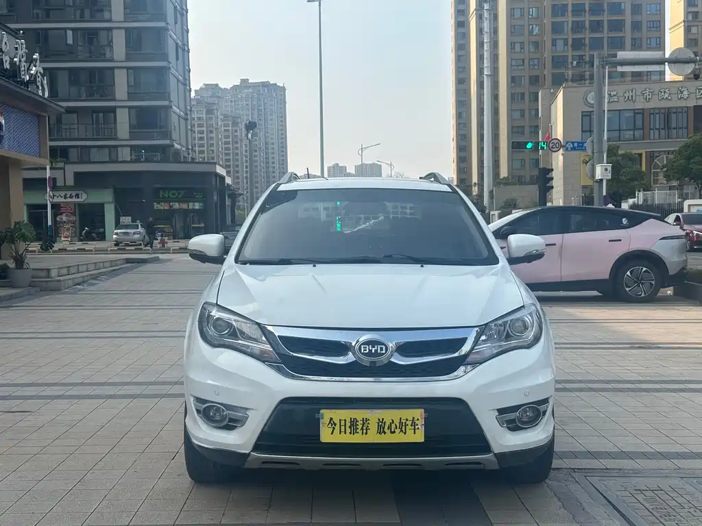 Byd S7 2016