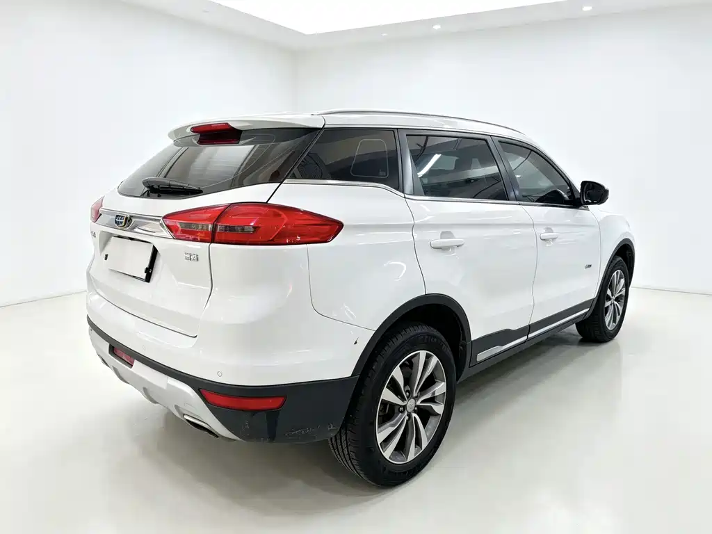 Geely Boyue — миниатюра 9